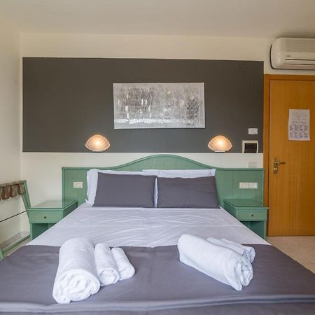 ביביונה Hotel Airone (Adults Only) מראה חיצוני תמונה
