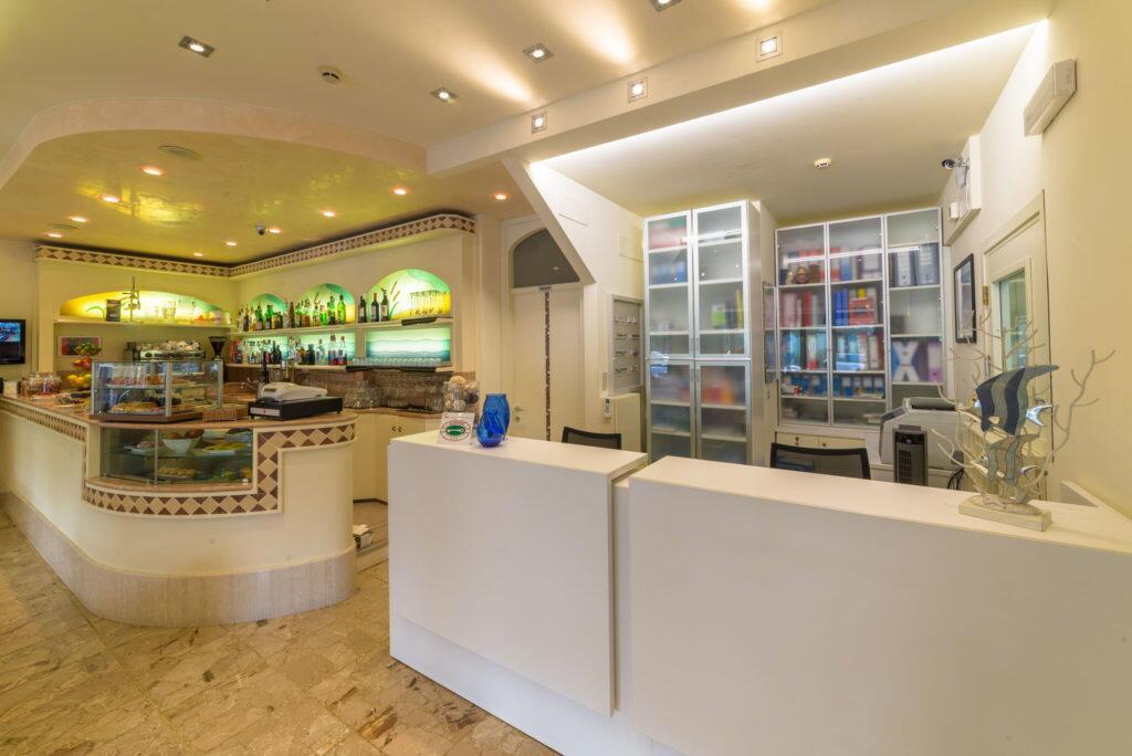 ביביונה Hotel Airone (Adults Only) מראה חיצוני תמונה