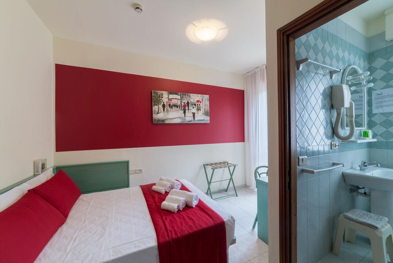 ביביונה Hotel Airone (Adults Only) מראה חיצוני תמונה