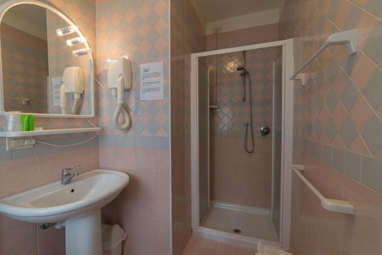 ביביונה Hotel Airone (Adults Only) מראה חיצוני תמונה