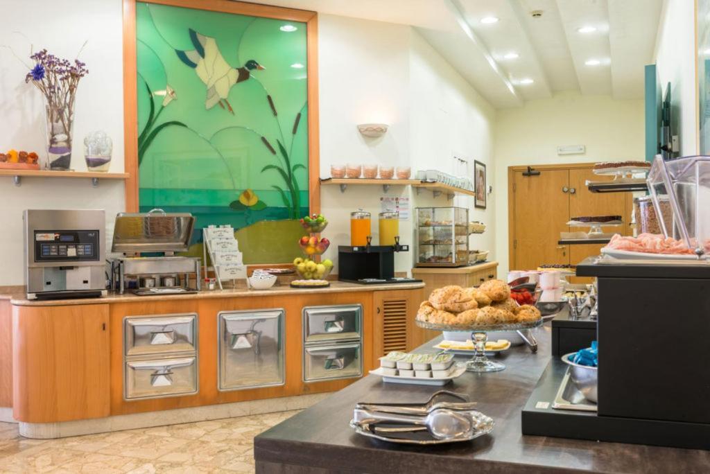 ביביונה Hotel Airone (Adults Only) מראה חיצוני תמונה